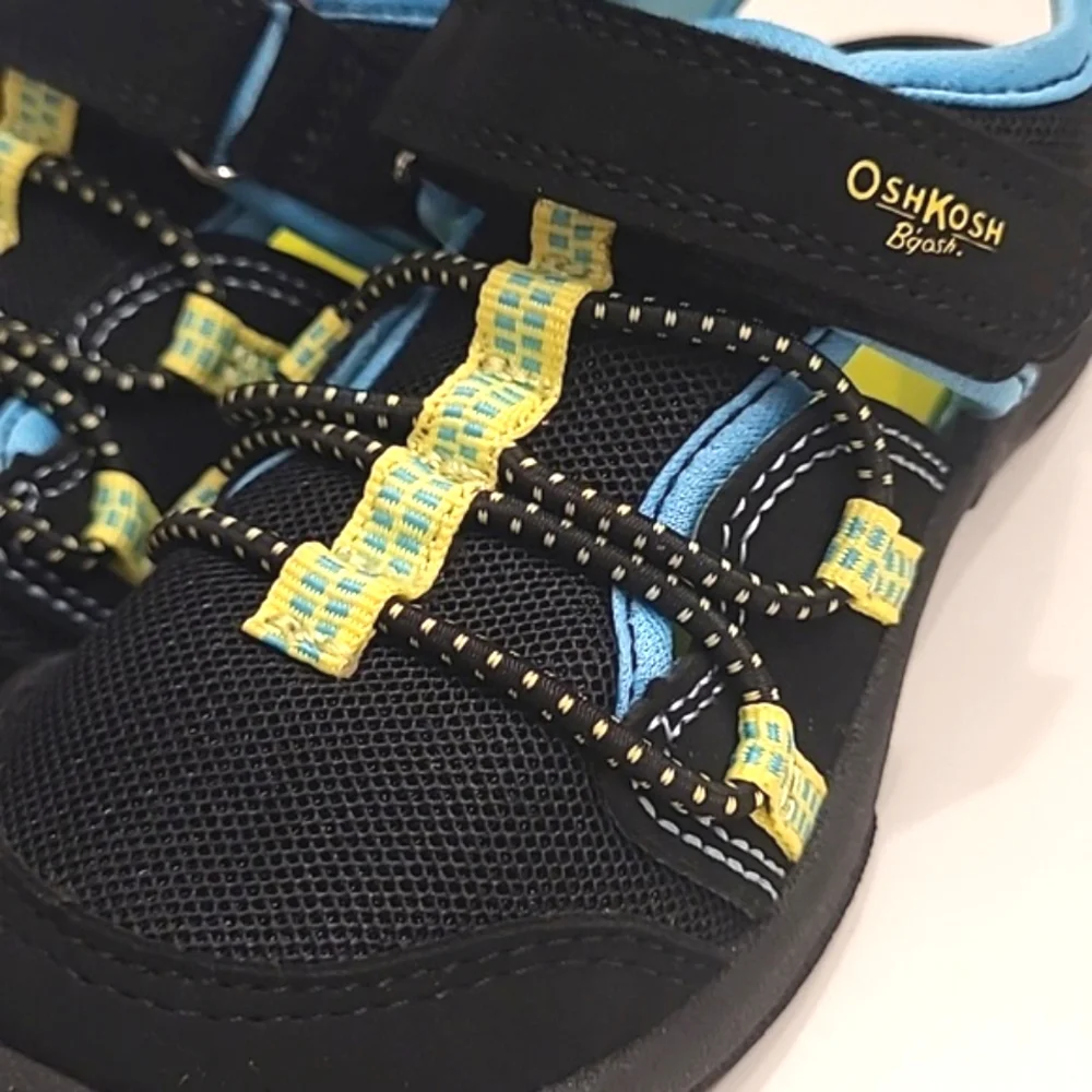 OshKosh B'Gosh Marina Sandal Unisex Mesh Sneaker Closed Toe Bungee Accents Sz 9
